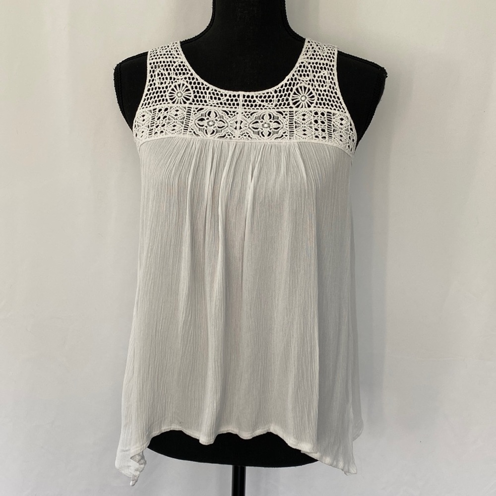 💜3/$15 Hippie Rose Sleeveless Top